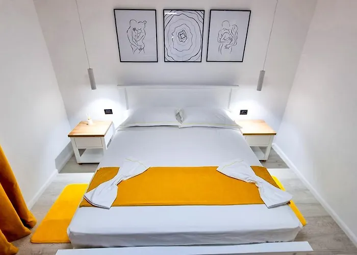 \'The Yellow\' Condo
